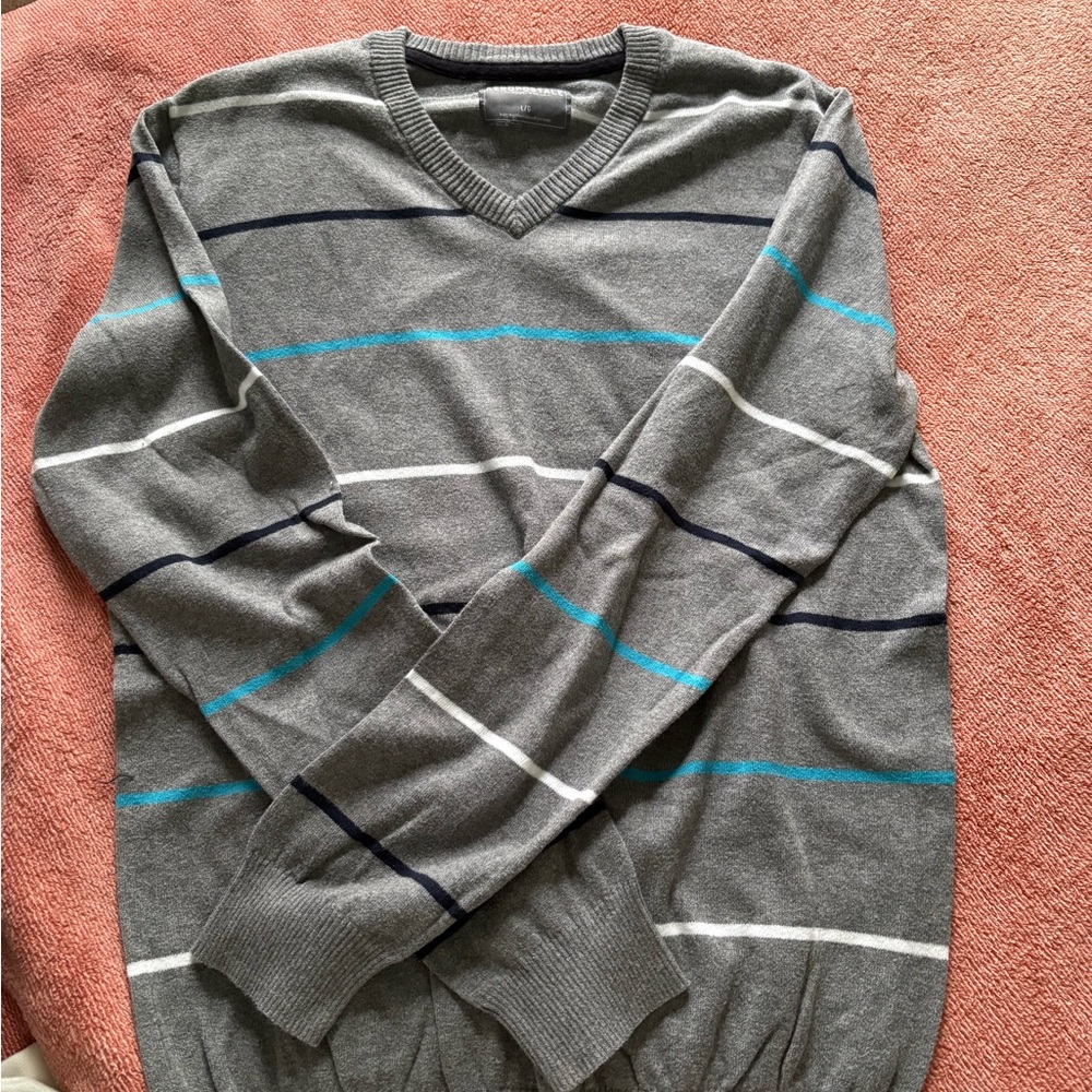 Men's Gray Striped Sweater